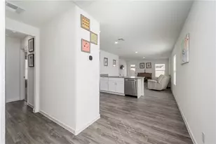 1139 Aspen Dr, Bullhead City, AZ 86442 - Photo 12