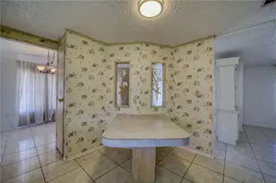 1804 Clearwater Dr, Bullhead City, AZ 86442 - Photo 20