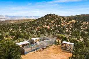 10516 E Pine Cone Way, Hackberry, AZ 86411 - Photo 38