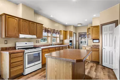 10516 E Pine Cone Way, Hackberry, AZ 86411 - Photo 16