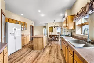 10516 E Pine Cone Way, Hackberry, AZ 86411 - Photo 18