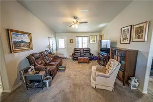 2901 E Estrella Vis, Kingman, AZ 86409 - Photo 14