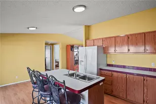 1354 S Don Luis Rd, Golden Valley, AZ 86413 - Photo 8