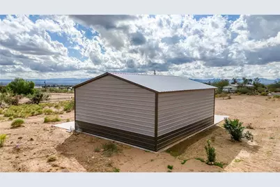 3870 N Bouse Road, Golden Valley, AZ 86413 - Photo 8