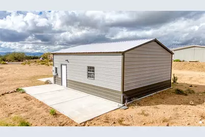 3870 N Bouse Road, Golden Valley, AZ 86413 - Photo 10