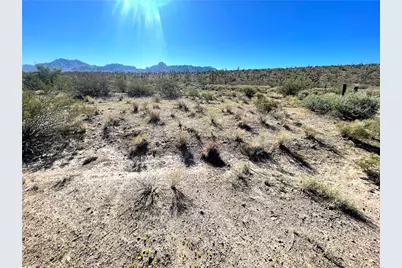 319-08-325A N Kenmore Drive, Dolan Springs, AZ 86441 - Photo 4