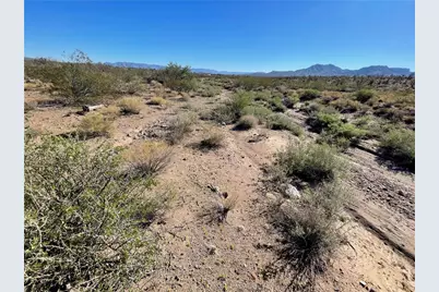 319-08-325A N Kenmore Drive, Dolan Springs, AZ 86441 - Photo 8