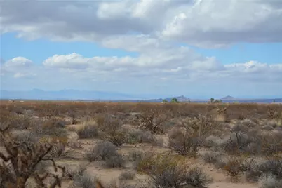 3271 S Arlington Road #3271, Yucca, AZ 86438 - Photo 34