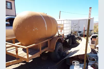 15836 Joshua Drive, Dolan Springs, AZ 86441 - Photo 10