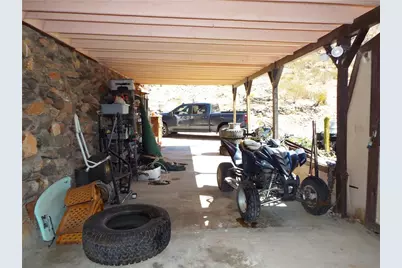 15836 Joshua Drive, Dolan Springs, AZ 86441 - Photo 18