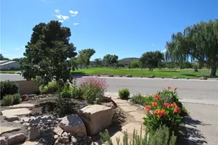 2504 Golf Dr, Kingman, AZ 86401 - Photo 4