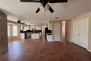 2504 Golf Dr, Kingman, AZ 86401 - Photo 12