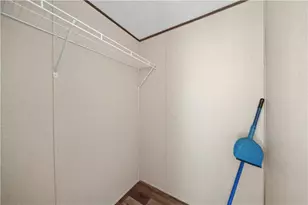 906 Sandy Beach Dr, Bullhead City, AZ 86442 - Photo 10