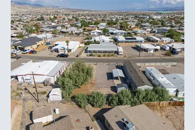 906 Sandy Beach Drive, Bullhead City, AZ 86442 - Photo 28