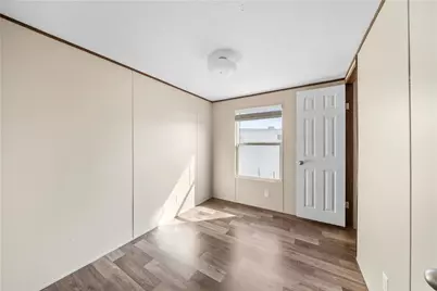 906 Sandy Beach Drive, Bullhead City, AZ 86442 - Photo 14