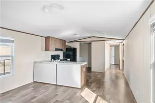 906 Sandy Beach Dr, Bullhead City, AZ 86442 - Photo 6