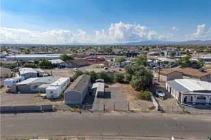 906 Sandy Beach Dr, Bullhead City, AZ 86442 - Photo 26