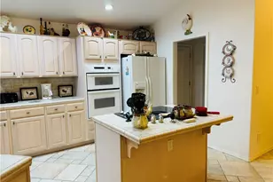 2057 E Sandtrap Ln, Fort Mohave, AZ 86426 - Photo 6