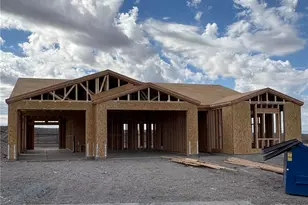 3080 Esmerelda Dr, Bullhead City, AZ 86429 - Photo 2