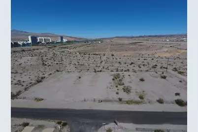 2401 7th Street, Bullhead City, AZ 86429 - Photo 10