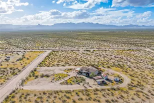 4233 W Mayan Dr, Golden Valley, AZ 86413 - Photo 50