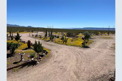 4233 W Mayan Drive, Golden Valley, AZ 86413 - Photo 52