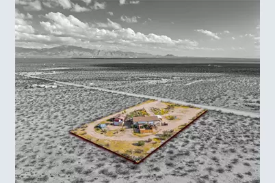 4233 W Mayan Drive, Golden Valley, AZ 86413 - Photo 2