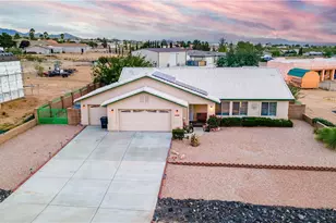 7142 E Alvarado Dr, Kingman, AZ 86401 - Photo 2