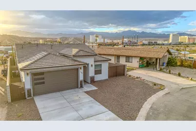 145 Hacienda Drive, Bullhead City, AZ 86429 - Photo 2