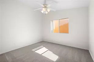 10088 N Acorn Dr, Kingman, AZ 86401 - Photo 22