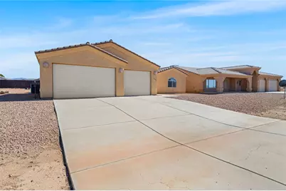 10088 N Acorn Drive, Kingman, AZ 86401 - Photo 2