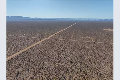 24203004 S Sundance Kid Rd Road, Yucca, AZ 86438 - Photo 14