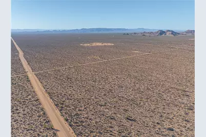 24203004 S Sundance Kid Rd Road, Yucca, AZ 86438 - Photo 16