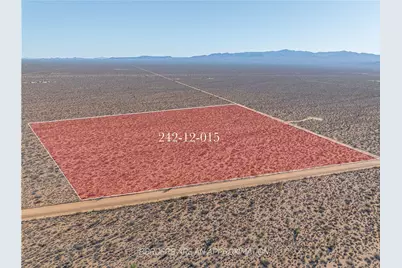 242-12-015 S Sundance Kid Road, Yucca, AZ 86438 - Photo 4