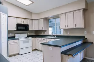 9775 N Saddleback, Kingman, AZ 86401 - Photo 10