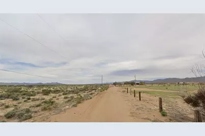 3813 N Ajo Road, Golden Valley, AZ 86413 - Photo 2