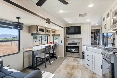 886 S San Pedro Road, Golden Valley, AZ 86413 - Photo 18