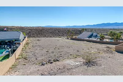 2881 Country Hills Road, Bullhead City, AZ 86442 - Photo 12