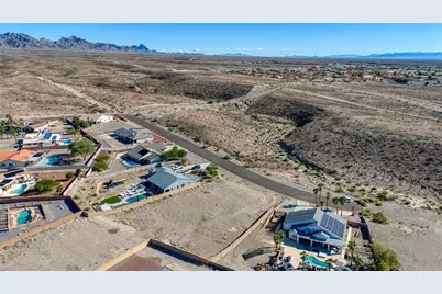 2881 Country Hills Road, Bullhead City, AZ 86442 - Photo 8