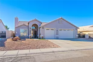 1896 E Shasta Lake Dr, Fort Mohave, AZ 86426 - Photo 2