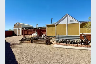 3720 N Hope Road, Golden Valley, AZ 86413 - Photo 40