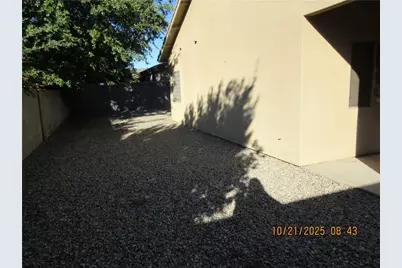 2044 Rex Allen Drive, Kingman, AZ 86409 - Photo 12