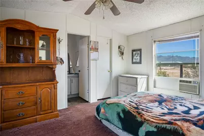 5202 W Brook Drive, Golden Valley, AZ 86413 - Photo 14