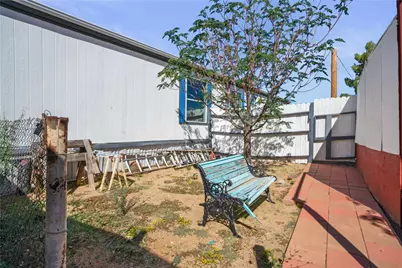 5202 W Brook Drive, Golden Valley, AZ 86413 - Photo 26