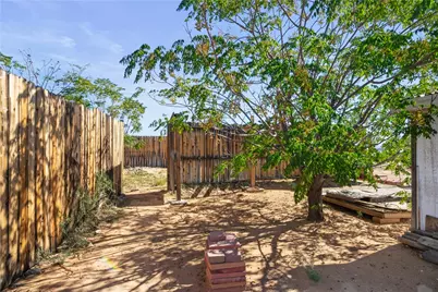 5202 W Brook Drive, Golden Valley, AZ 86413 - Photo 32