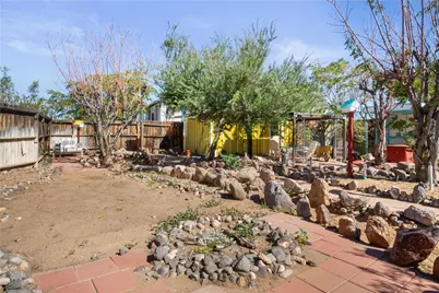 5202 W Brook Drive, Golden Valley, AZ 86413 - Photo 34