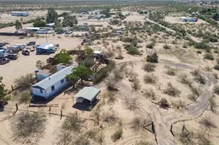 5202 W Brook Dr, Golden Valley, AZ 86413 - Photo 42