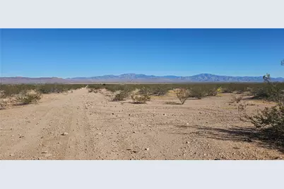 7026 W Moenkopi Drive, Golden Valley, AZ 86413 - Photo 1