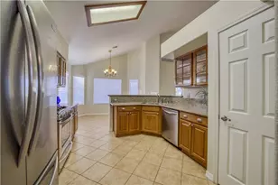 2268 Hi Jolly Dr, Bullhead City, AZ 86442 - Photo 22