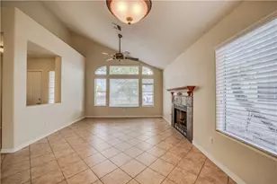 2268 Hi Jolly Dr, Bullhead City, AZ 86442 - Photo 18